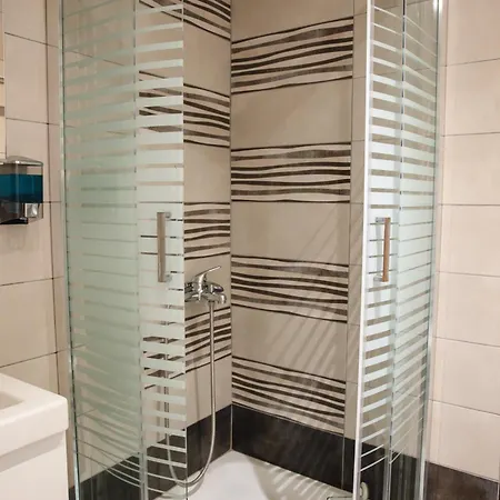 Fidgi * Nea Kallikrateia