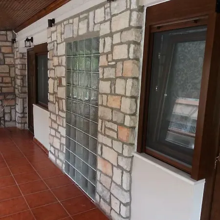 Fidgi * Nea Kallikrateia