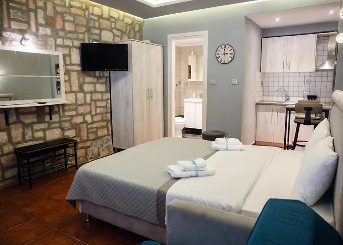 Fidgi * Nea Kallikrateia